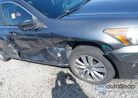 2012 Honda Accord 2.4 Ex из США, поврежденный, VIN 1HGCP2F78CA201654